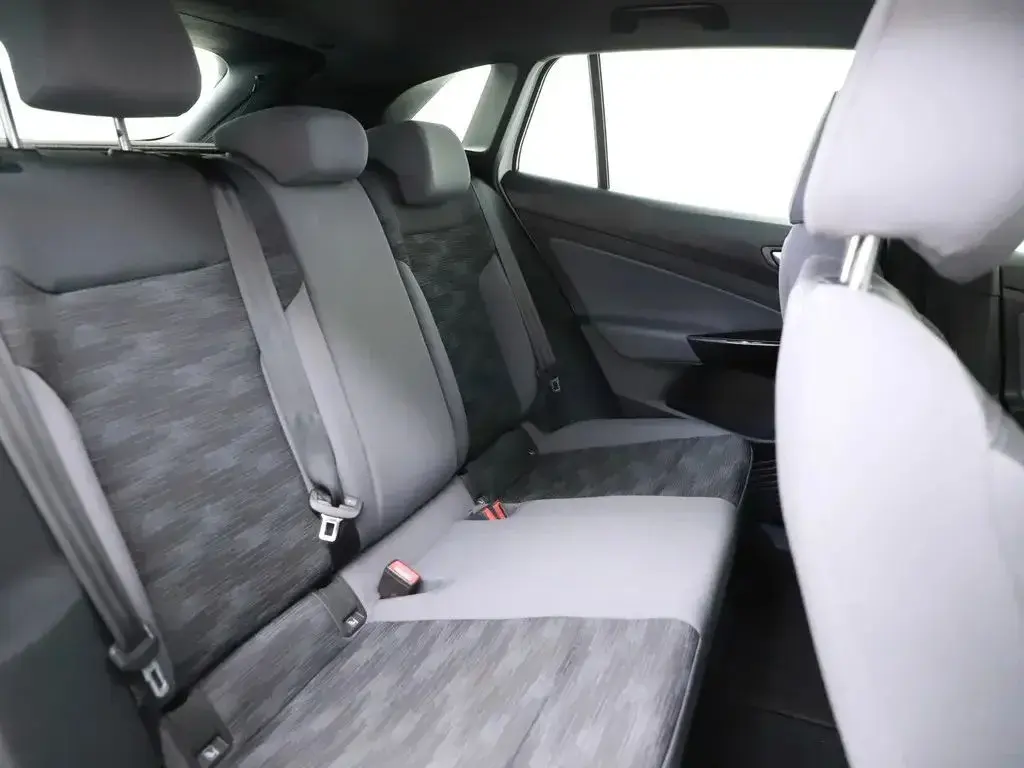 Volkswagen ID.4 Life Led 13