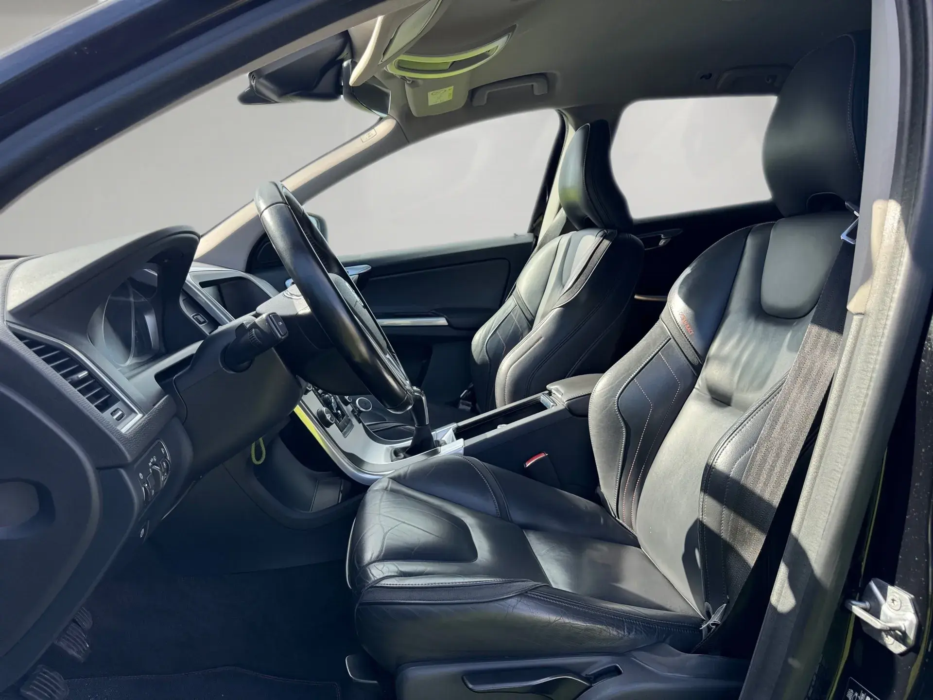 Volvo XC 60 2.0 D3 Drive V.Ocean Race Start/Stop 7