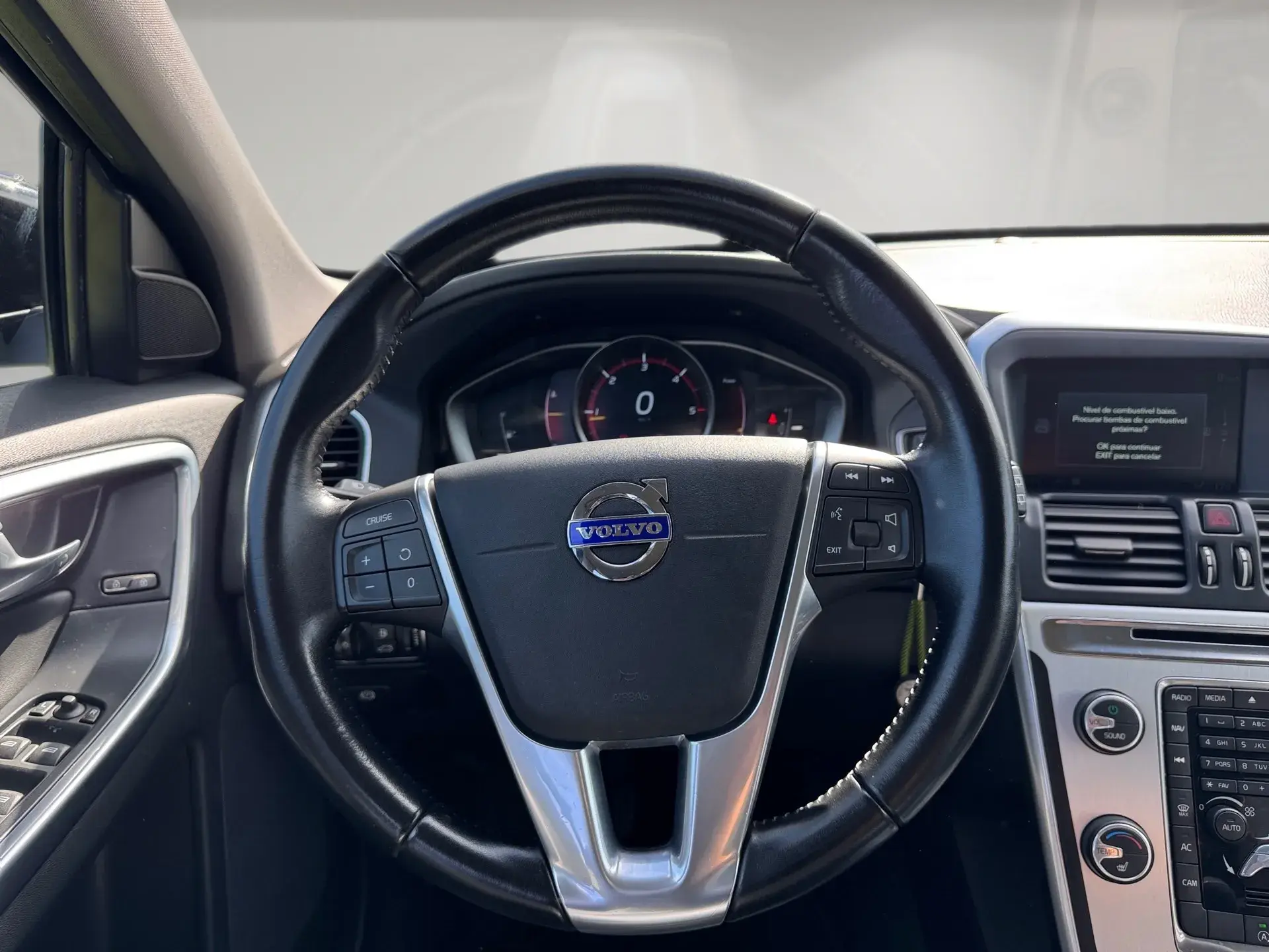 Volvo XC 60 2.0 D3 Drive V.Ocean Race Start/Stop 7