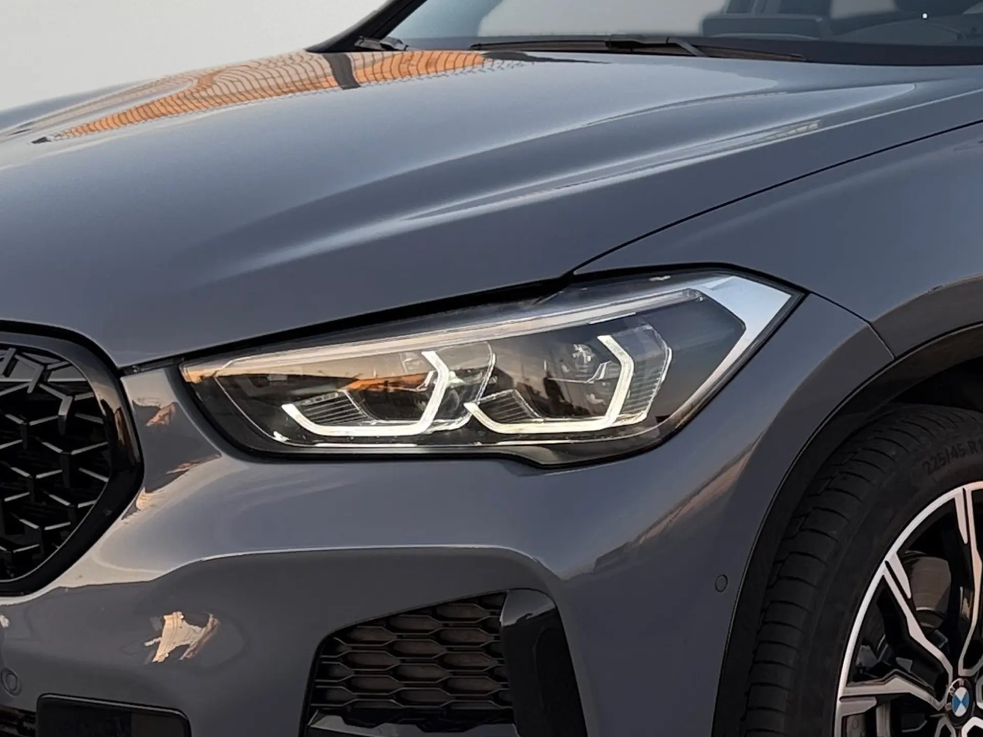 BMW X1 20 d sDrive Auto Pack M 5