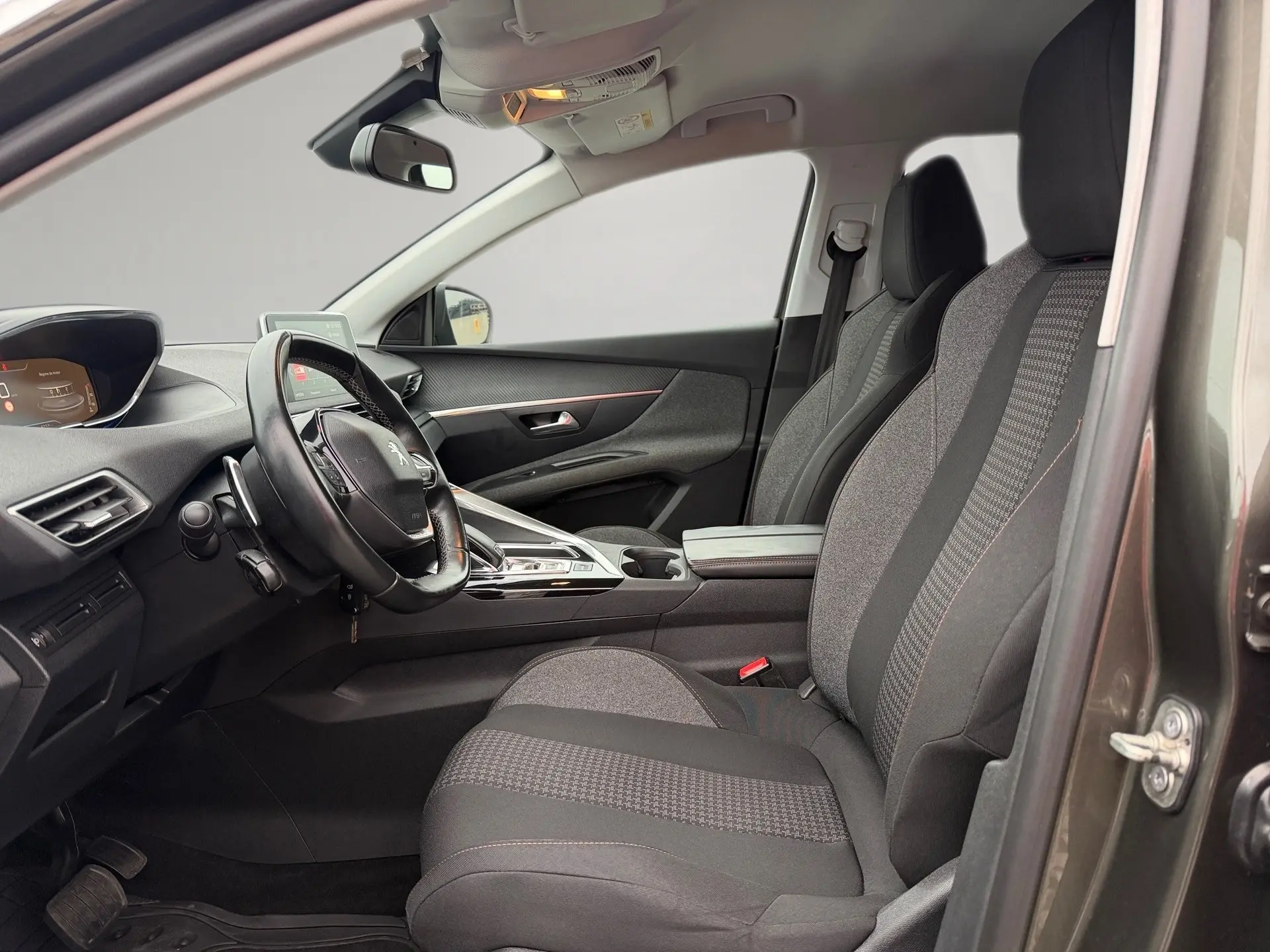 Peugeot 3008 BlueHDi 120 Stop & Start EAT6 Allure 7