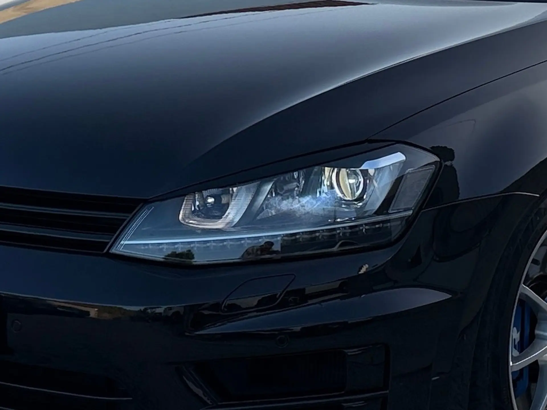 Volkswagen Golf 2.0 TSi R DSG 5