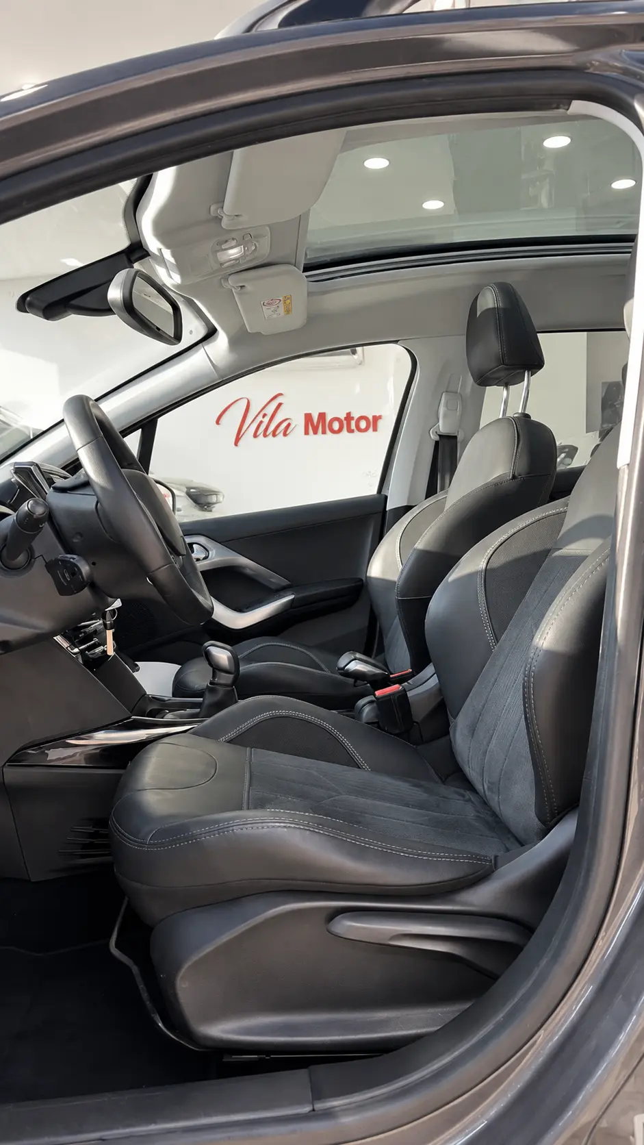 Peugeot 2008 1.2 PureTech Crossway 7