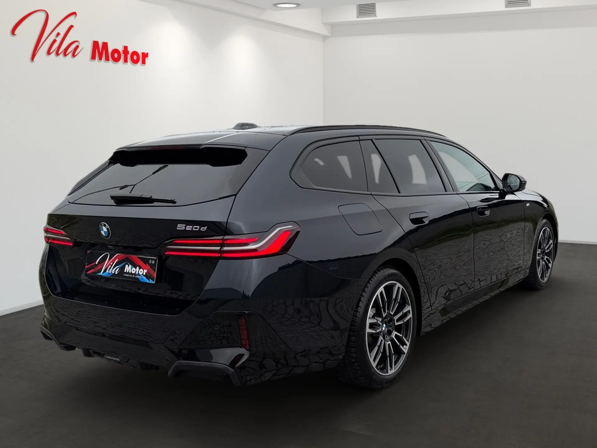 BMW 520 Gran Turismo PACK M PRO 3