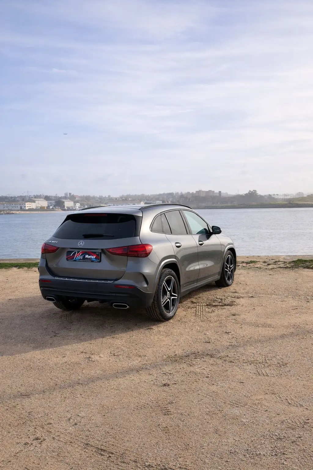 Mercedes-Benz GLA 180 d AMG Line 5