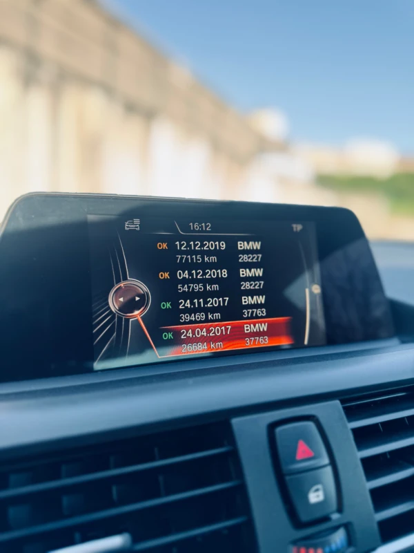 BMW 220 null 9