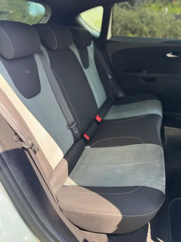 SEAT Leon 2.0 TSI Cupra R 6