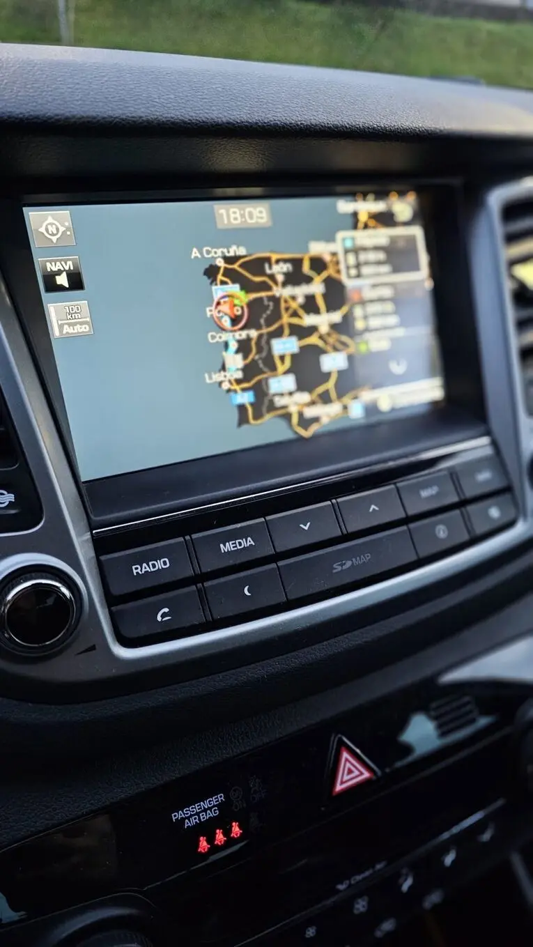 Hyundai Tucson 1.7 CRDi Executive 8