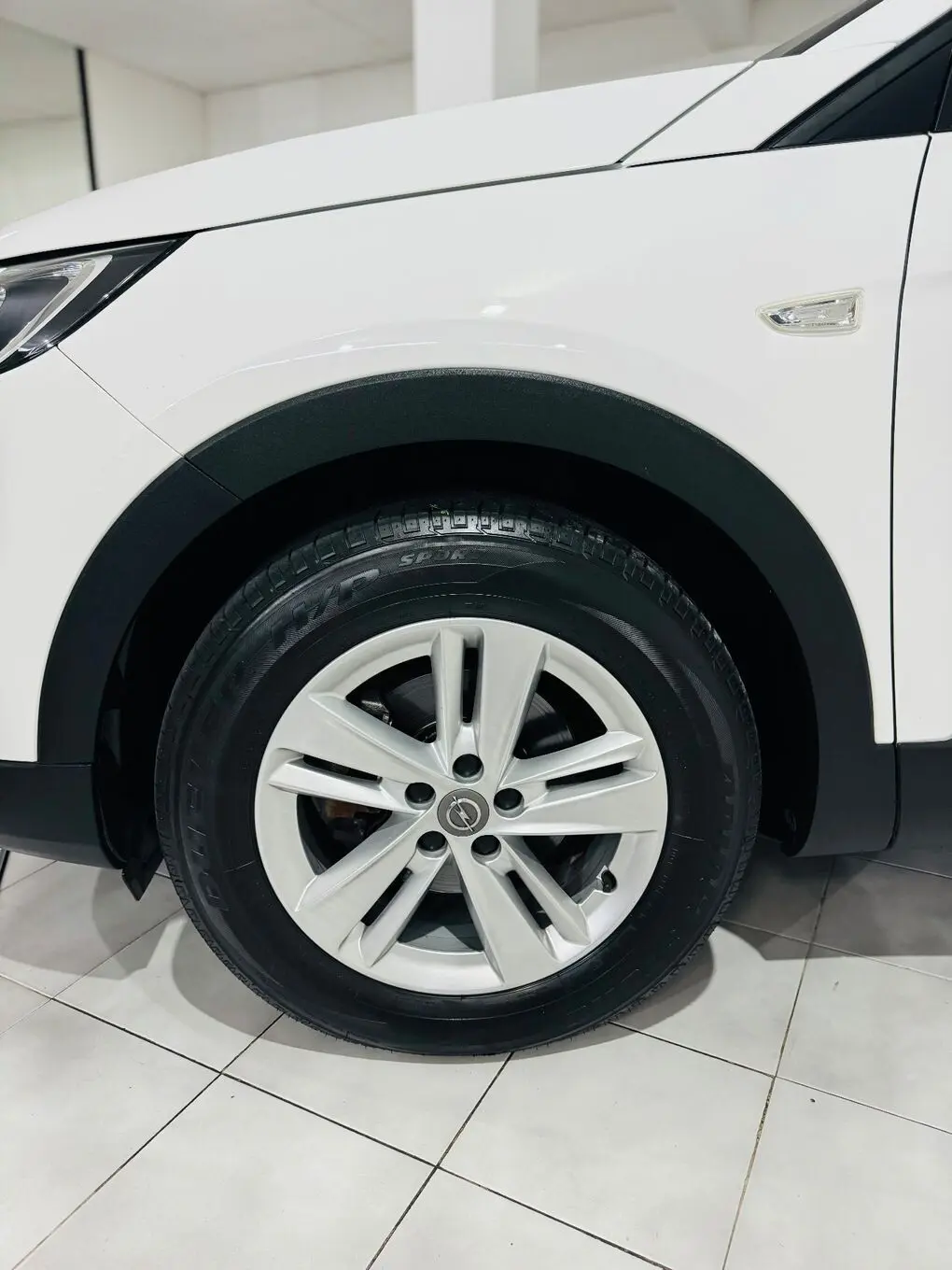 Opel Grandland X 1.6 D S&S Business Edition 4