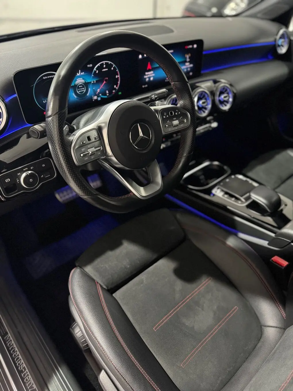 Mercedes-Benz A 180 d 7G-DCT AMG Line 8