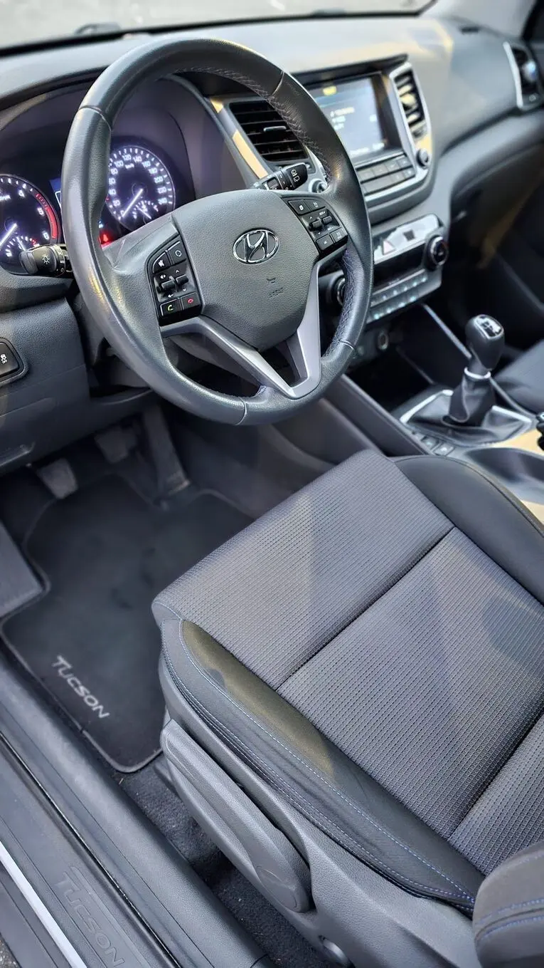 Hyundai Tucson 1.7 CRDi Executive 10