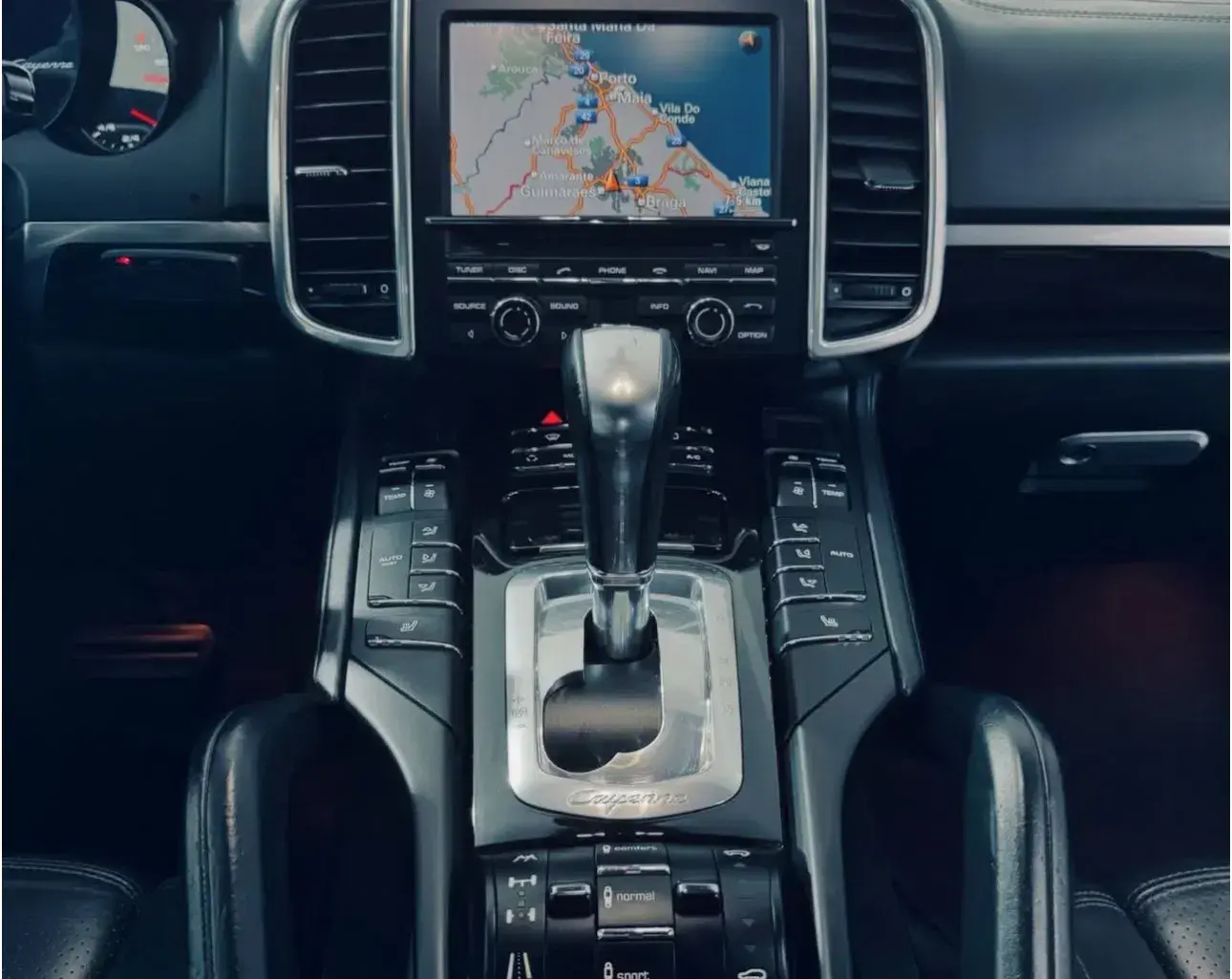 Porsche Cayenne Tiptronic 9