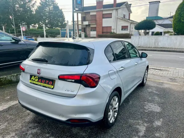 Fiat Tipo 1.3 M-Jet Lounge 2