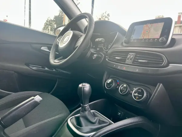 Fiat Tipo 1.3 M-Jet Lounge 14