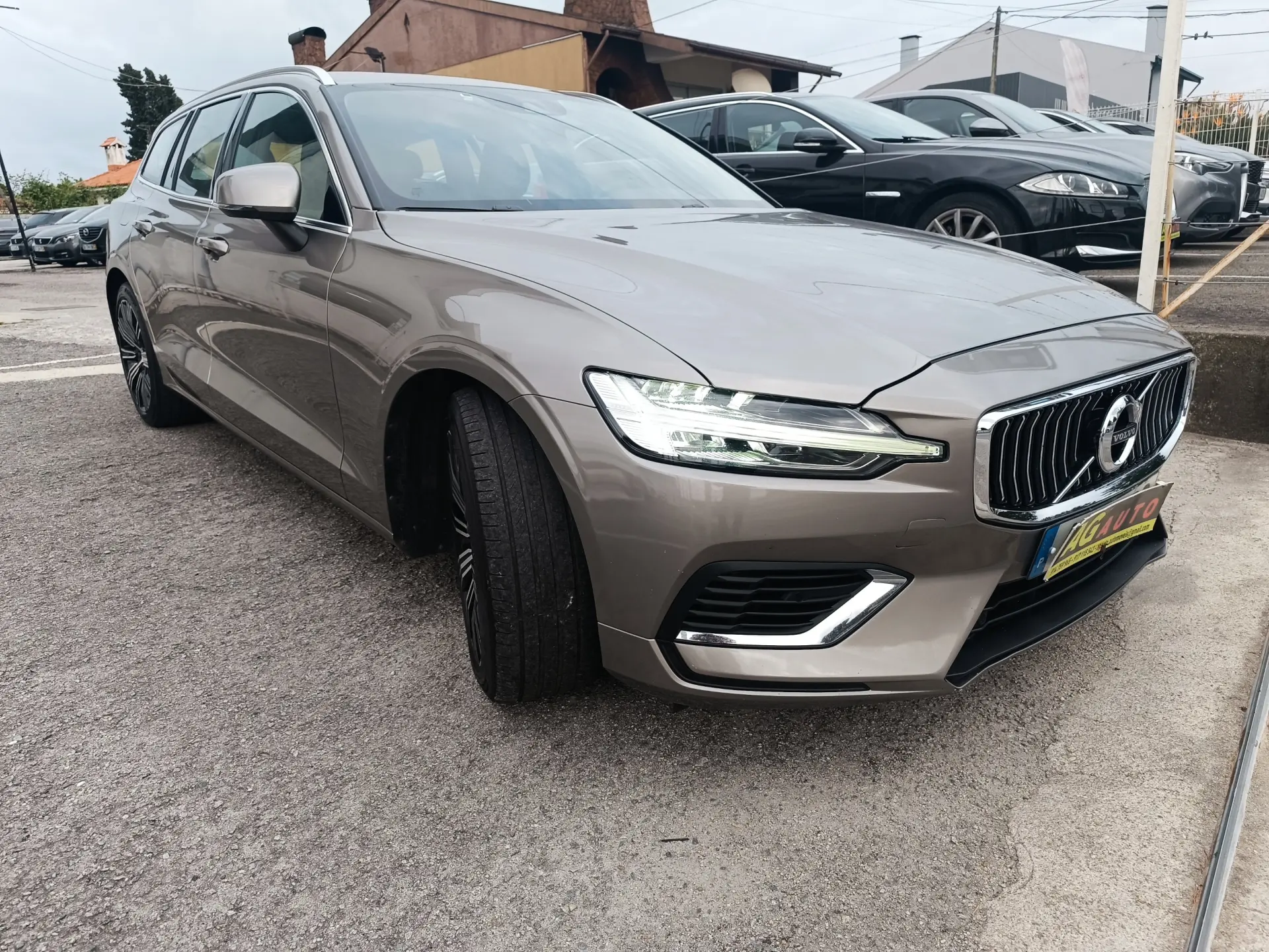 Volvo V60 2.0 T6 AWD TE Inscription Expression 3