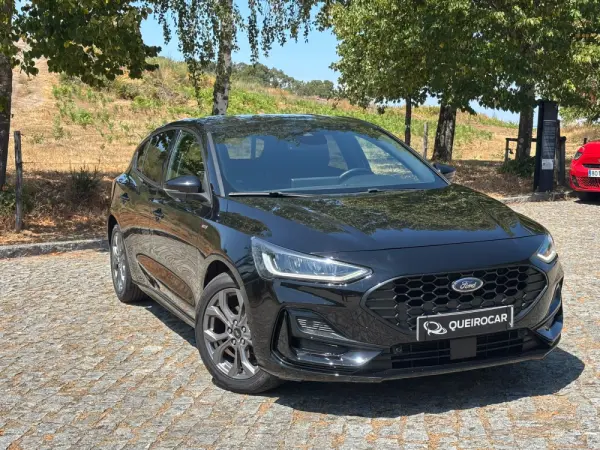 Ford Focus 1.0 EcoBoost MHEV ST-Line 2