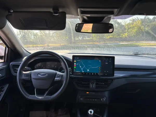 Ford Focus SW 1.0 EcoBoost MHEV ST-Line 10