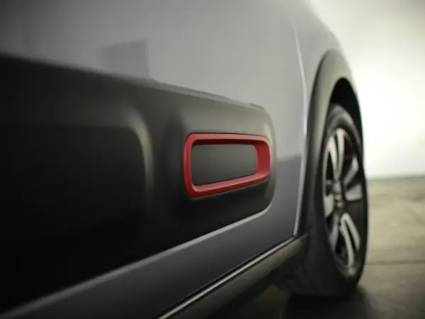 Citroen C3 1.2 PureTech C-Series 4