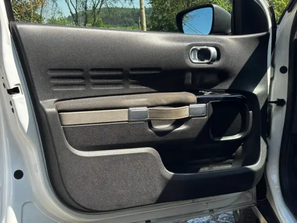 Citroen C4 Cactus 1.2 PureTech Live 13