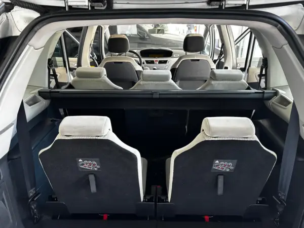 Citroen C4 Picasso 1.6 HDi Confort RFM 21