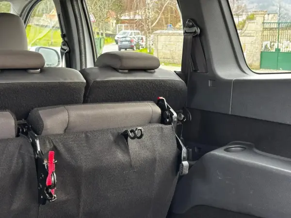 Dacia Lodgy 1.5 dCi Confort 7L 18