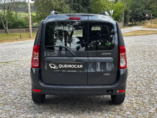 Dacia Logan 1.5 dCi Confort Business 6