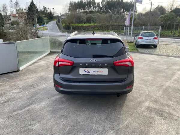 Ford Focus SW 1.5 TDCi EcoBlue Titanium 5