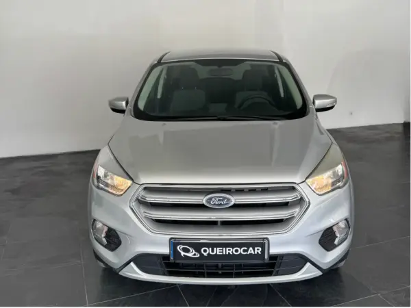 Ford Kuga 1.5 TDCi Business 28