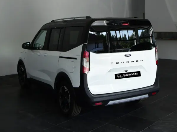Ford Tourneo Courier 1.0 EcoBoost Active 10