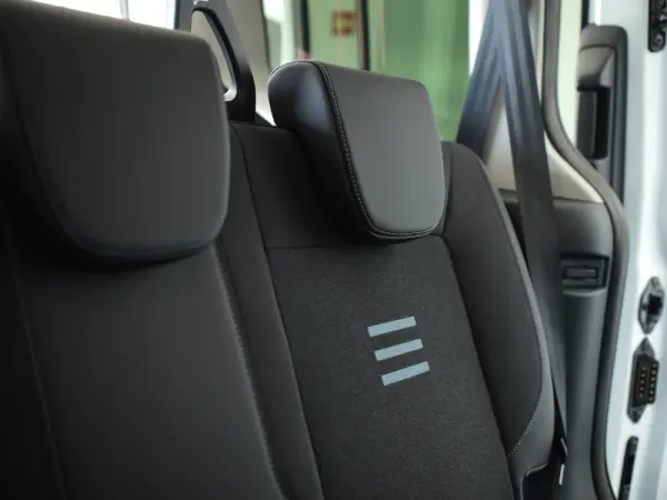 Ford Tourneo Courier 1.0 EcoBoost Active 37