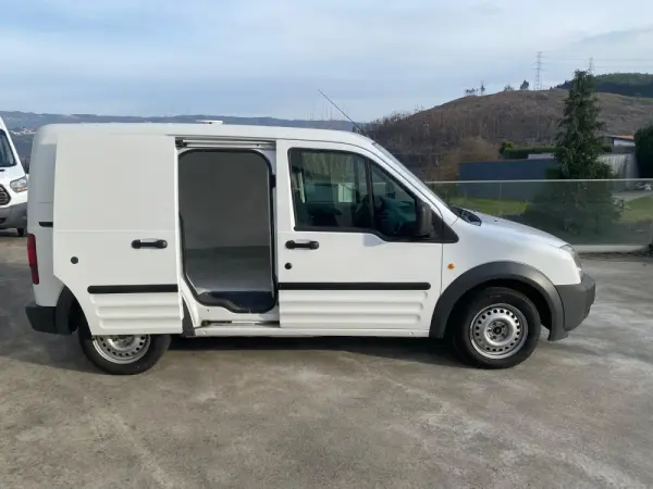 Ford Transit Connect 1.8 TDCi Curta 7