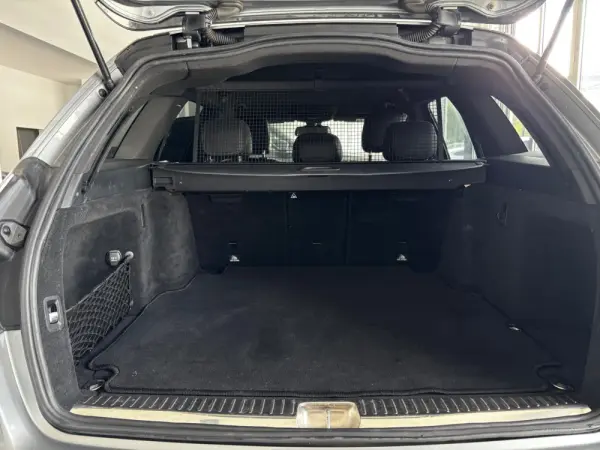 Mercedes-Benz C 200 d AMG Line 18
