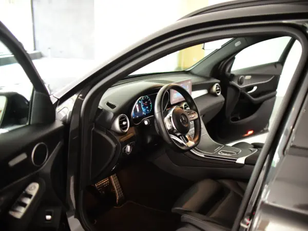 Mercedes-Benz GLC 300 de 4Matic 2