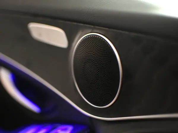 Mercedes-Benz GLC 300 de 4Matic 13
