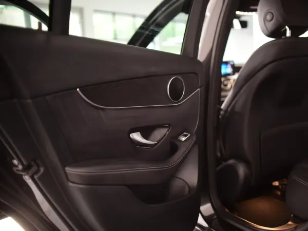 Mercedes-Benz GLC 300 de 4Matic 35