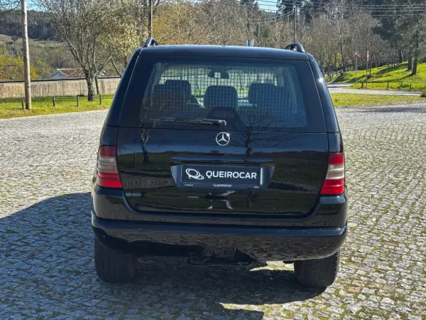 Mercedes-Benz ML 270 CDi 25