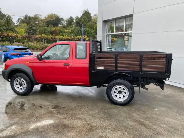 Nissan Pick Up 2.5 TD KC 5