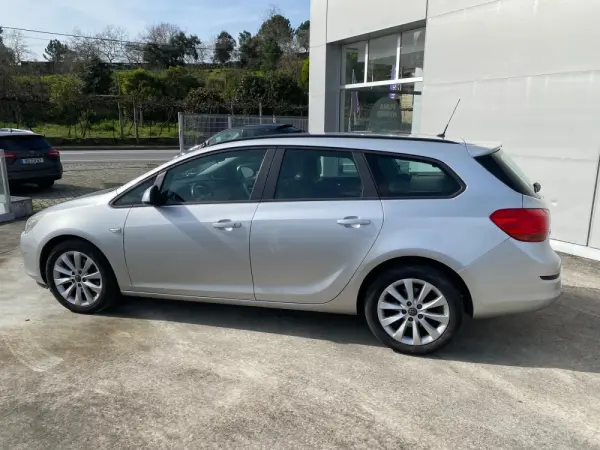 Opel Astra Sports Tourer 1.7 CDTi Cosmo S/S 5