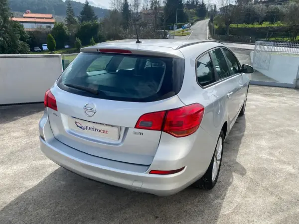 Opel Astra Sports Tourer 1.7 CDTi Cosmo S/S 8