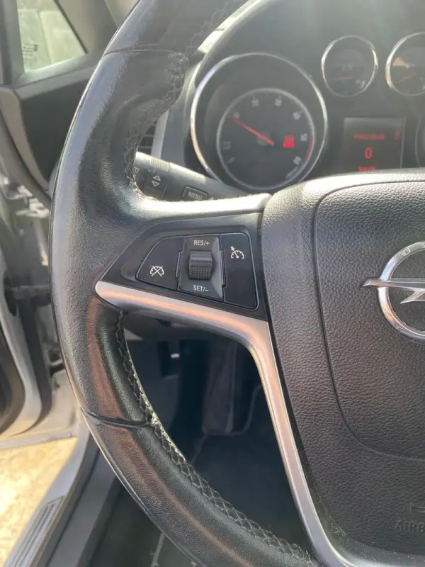 Opel Astra Sports Tourer 1.7 CDTi Cosmo S/S 14