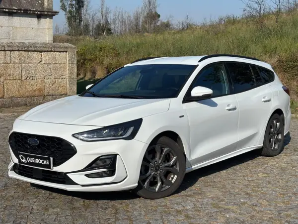 Ford Focus SW 1.0 EcoBoost MHEV ST-Line 4