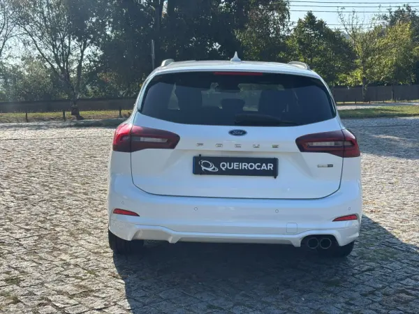 Ford Focus SW 1.0 EcoBoost MHEV ST-Line 25