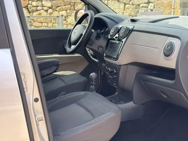 Dacia Lodgy 1.5 dCi Confort 7L 16