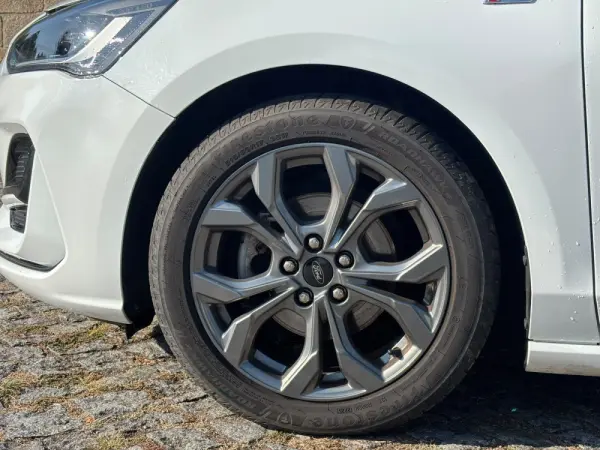 Ford Focus SW 1.0 EcoBoost MHEV ST-Line 3