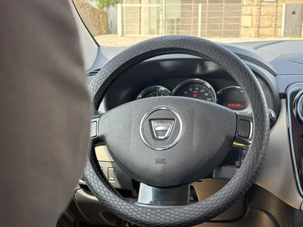 Dacia Lodgy 1.5 dCi Confort 7L 12