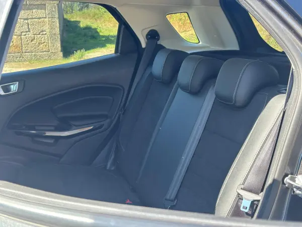 Ford EcoSport 1.0 EcoBoost ST-Line Plus 23