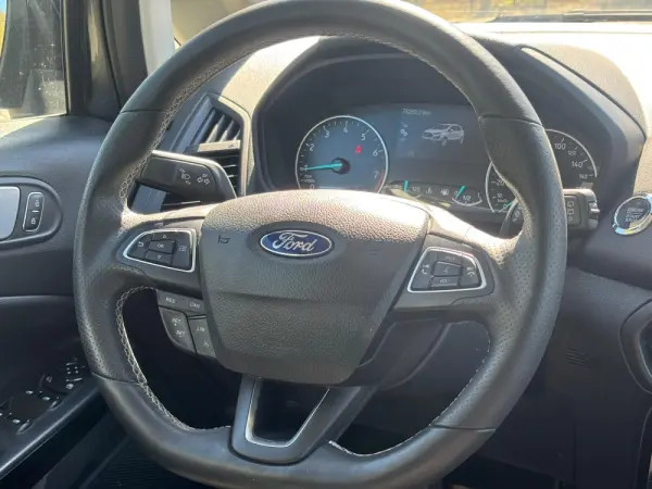Ford EcoSport 1.0 EcoBoost ST-Line Plus 18