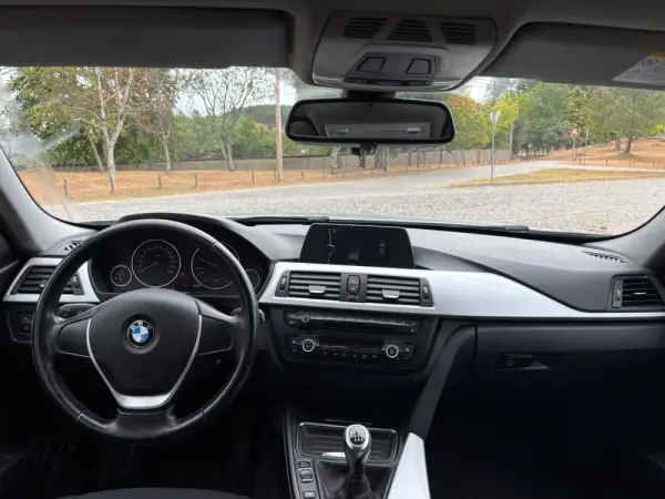 BMW 316 d Pack M 7