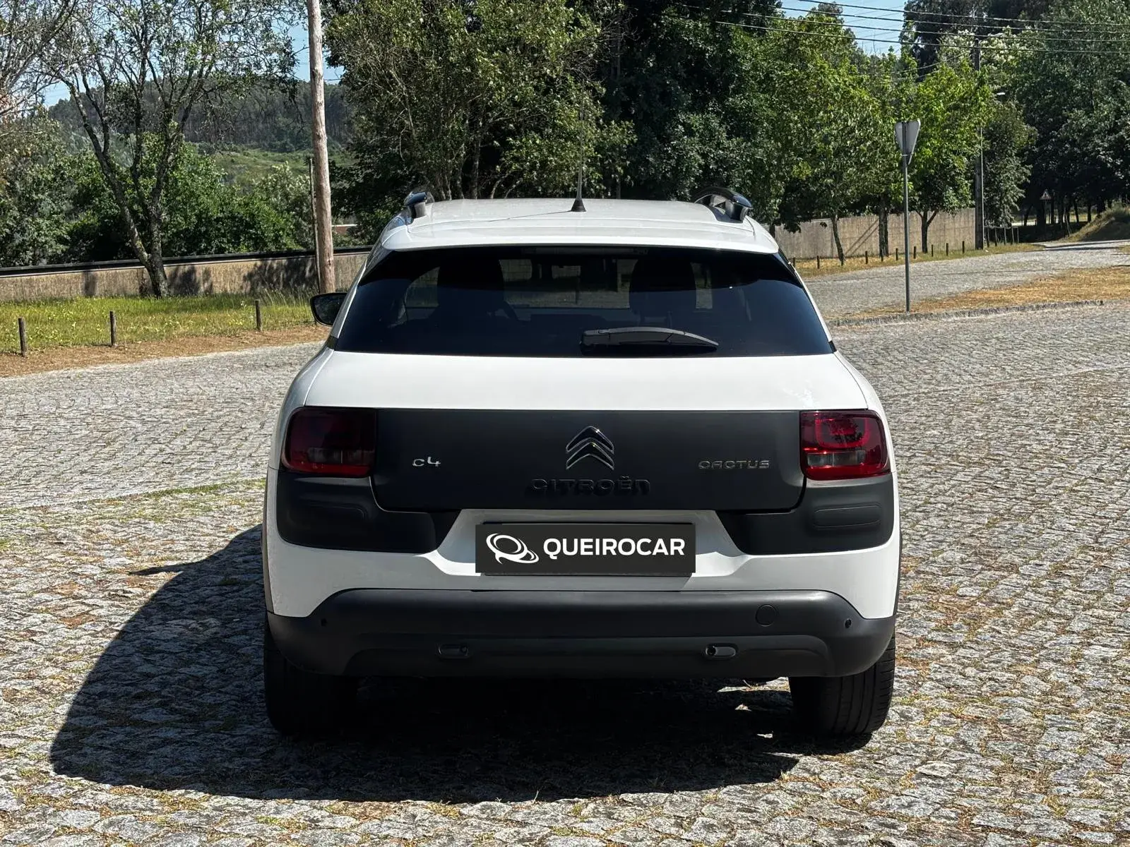 Citroen C4 Cactus 1.2 PureTech Live 22
