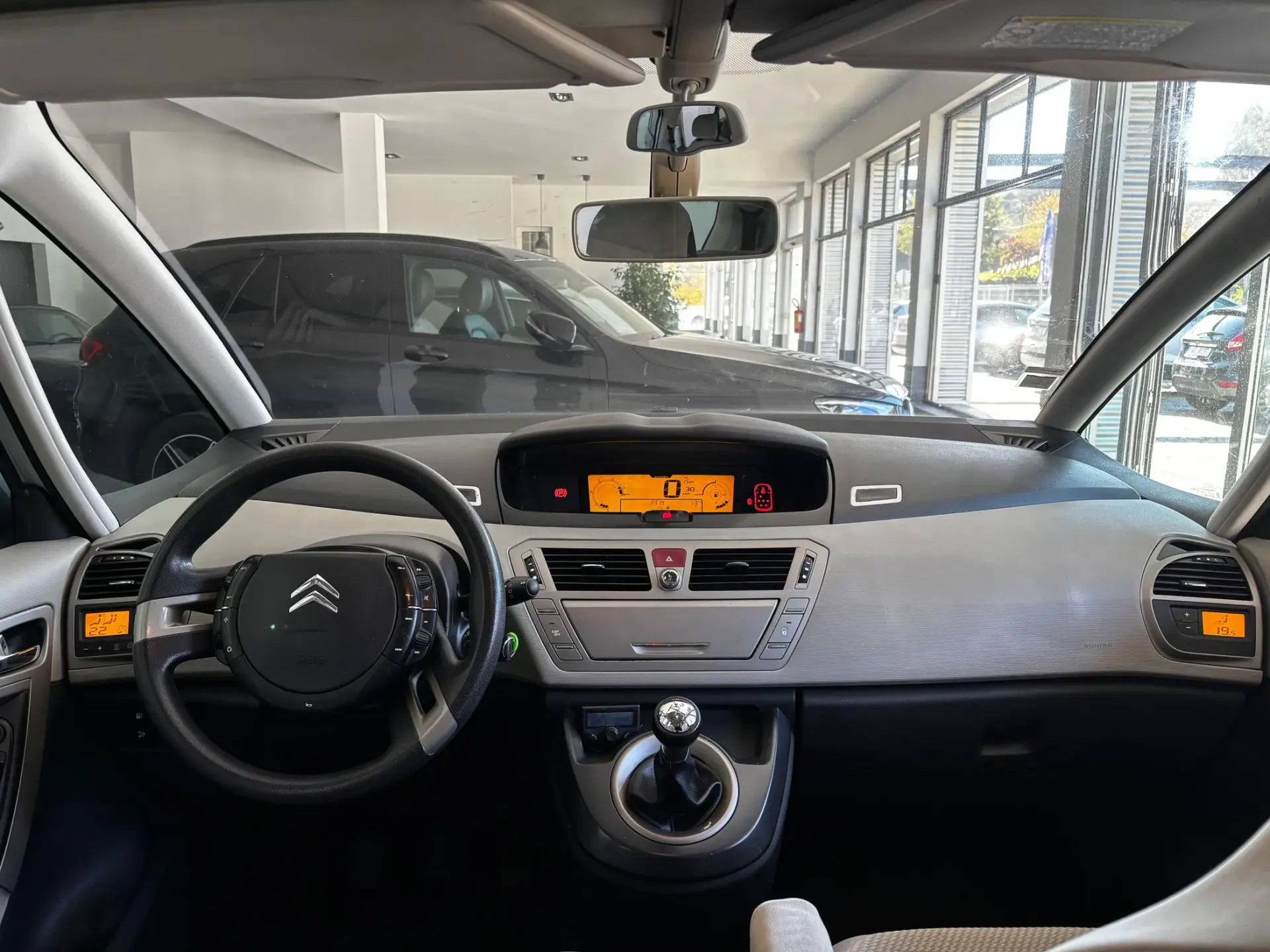 Citroen C4 Picasso 1.6 HDi Confort RFM 6